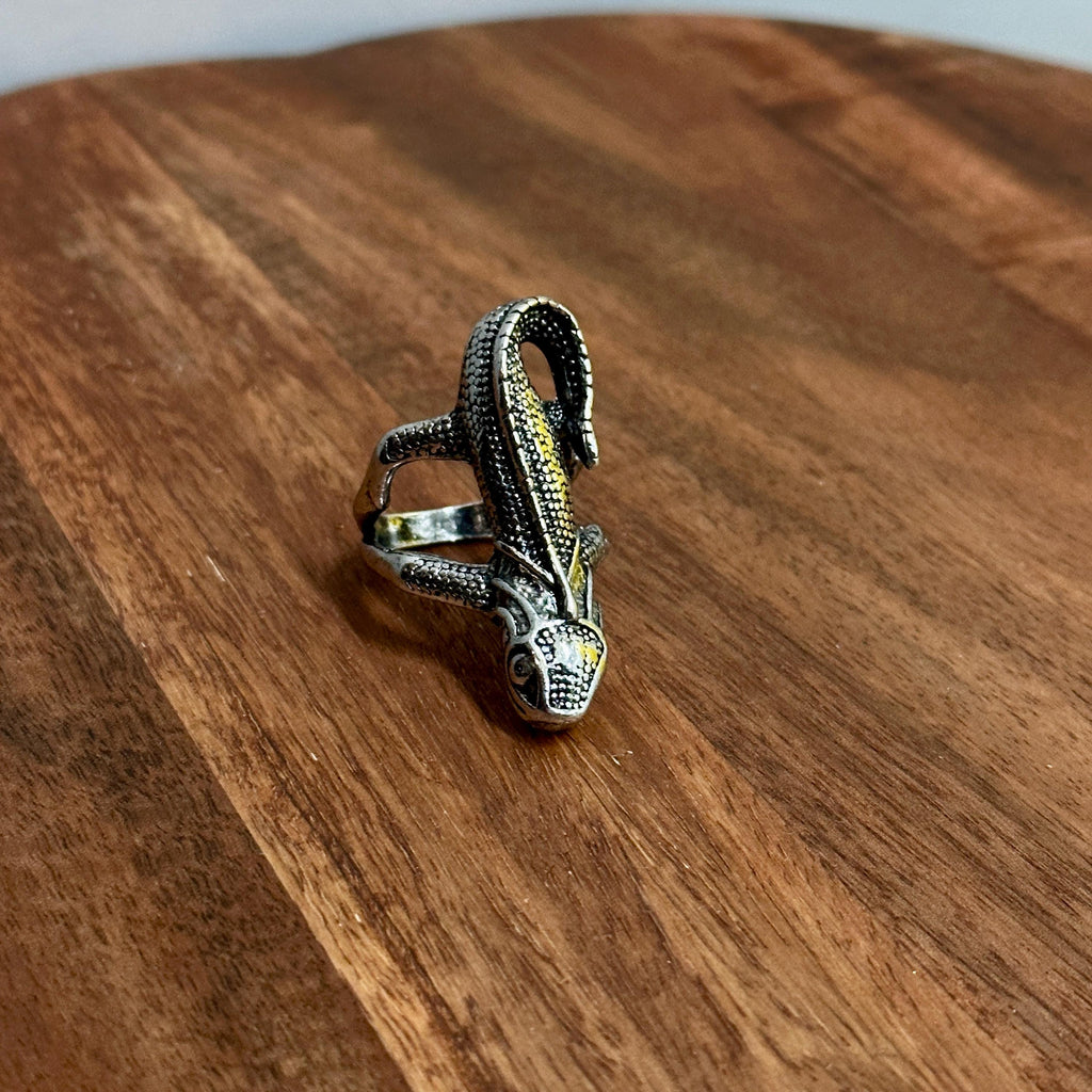 Alternative Gothic Lizard Long Finger Ring Silver Tone - Size U