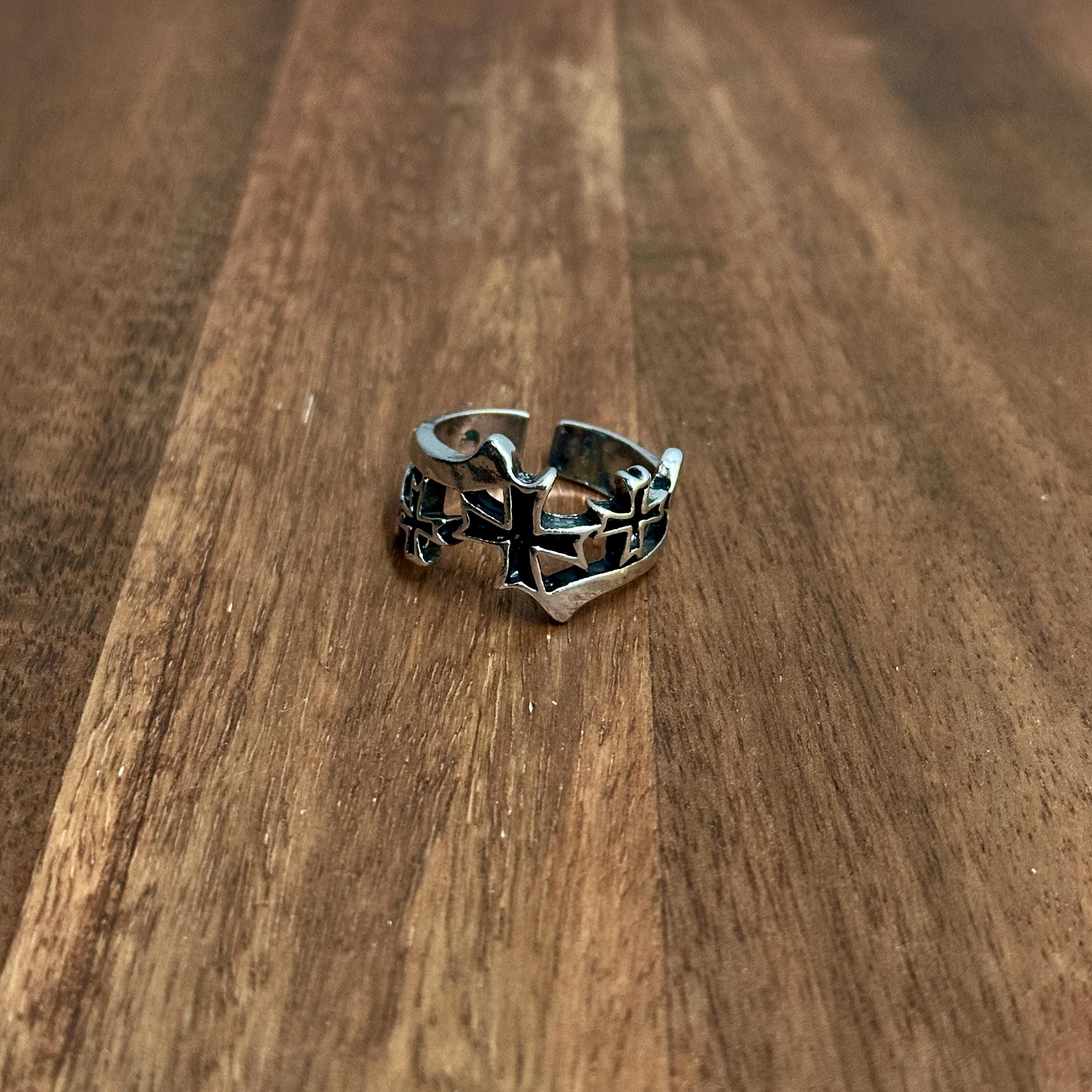 Unique Gothic Knights Templar Black Iron Cross Ring Silver Tone Adjustable - Size T