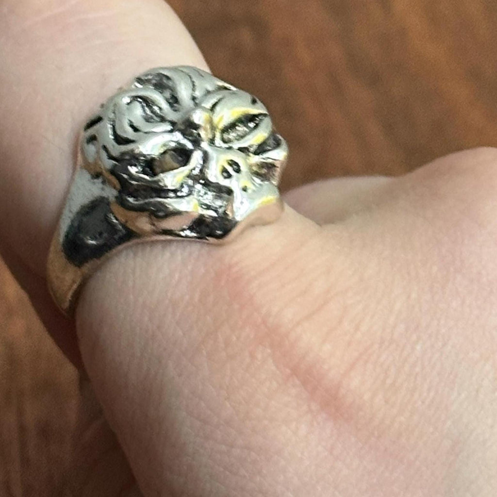 Sci-fi Gothic Alien Ring Halloween Costume Ring - Various Sizes