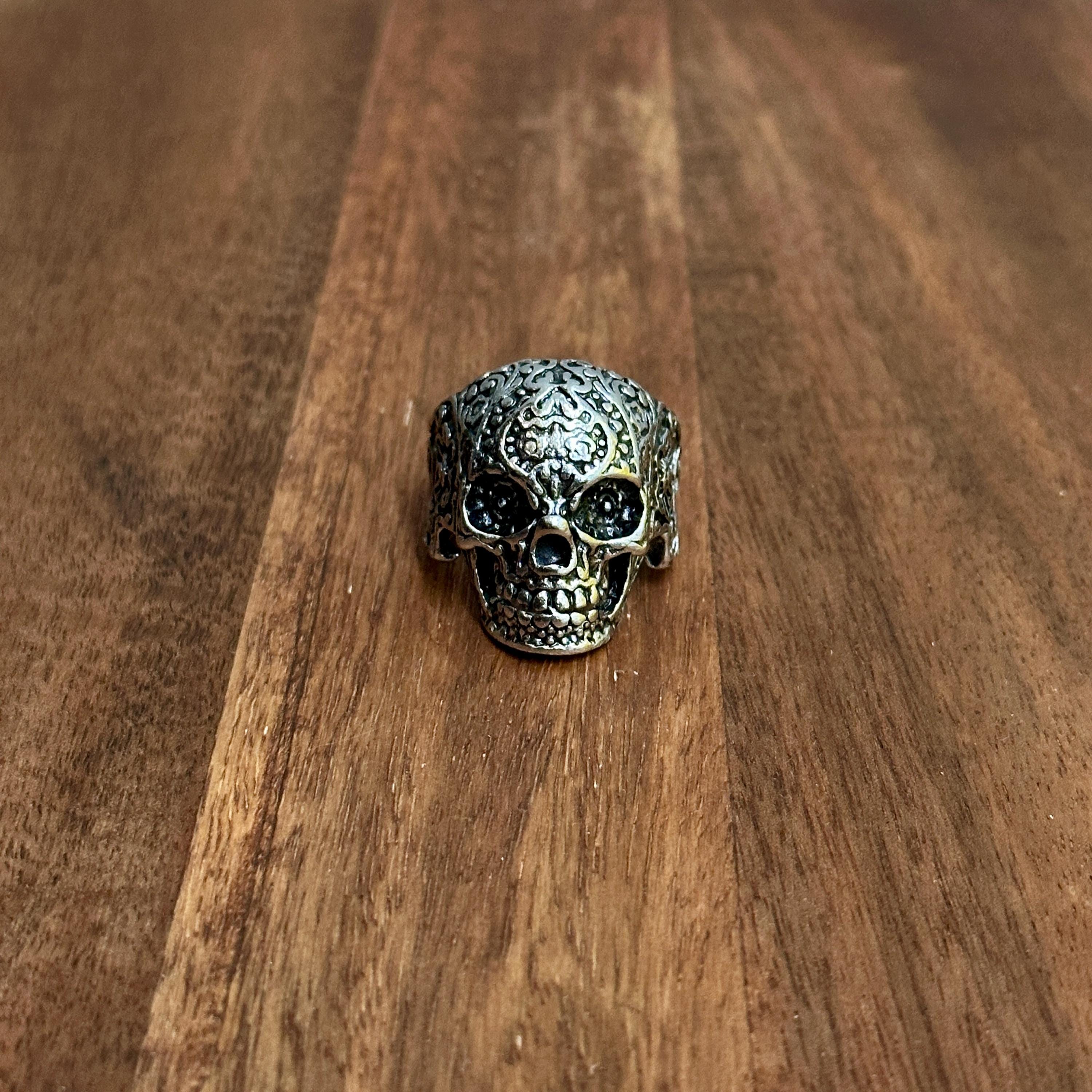 Alternative XL Chunky Gothic Sugar Skull Ring Statement Piece Silver Tone - Size T 1/2