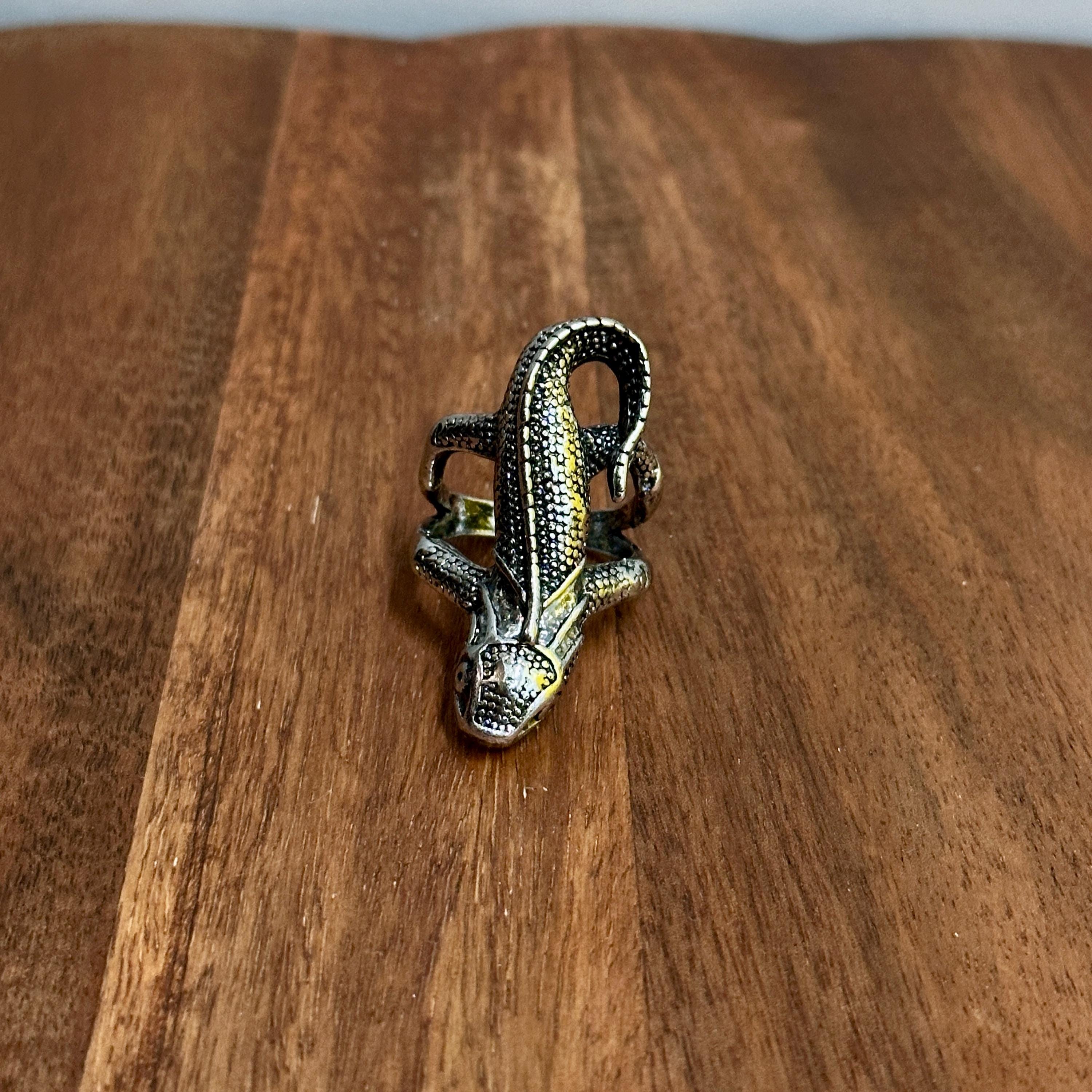 Alternative Gothic Lizard Long Finger Ring Silver Tone - Size U