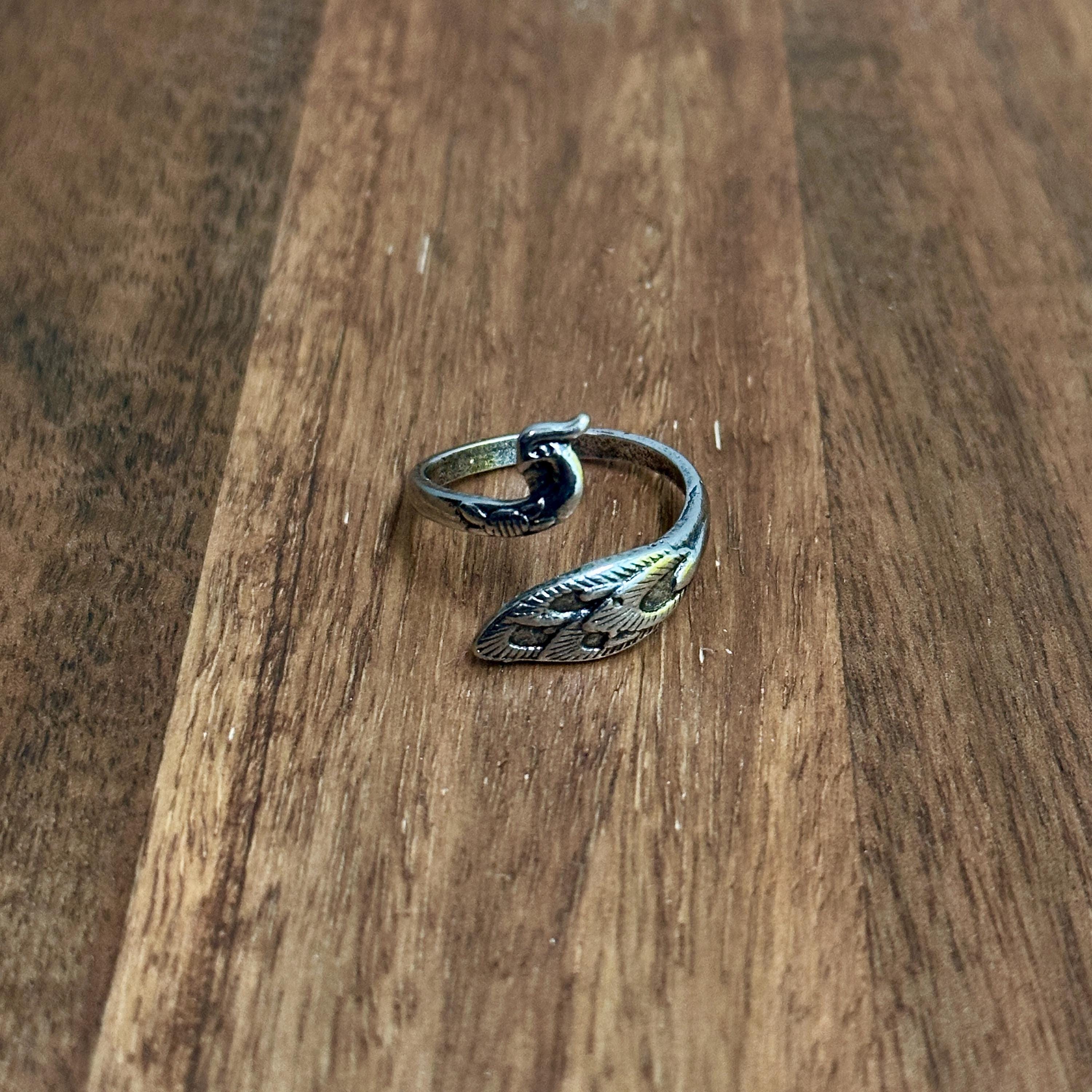 Unique Wrap Around Peacock Ring Silver Tone Adjustable - Size R 1/2