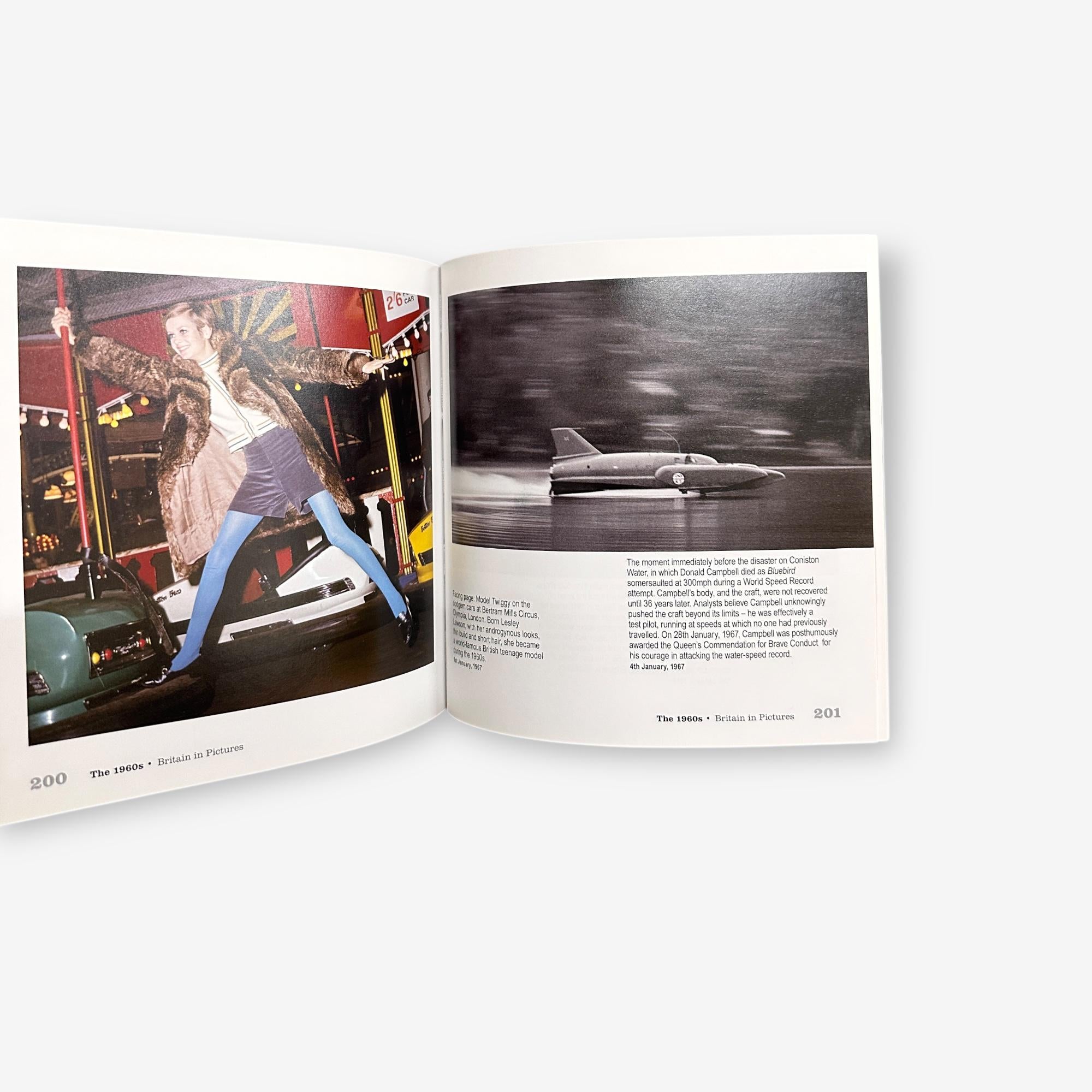 The 1960&#39;s - Britain In Pictures - Paperback Book (Neil Kelly) 2012