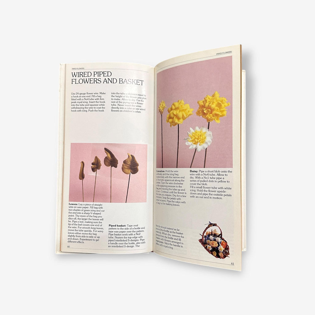 The Art Of Sugarcraft - Piping - Hardback Book (Norma Laver) 1988