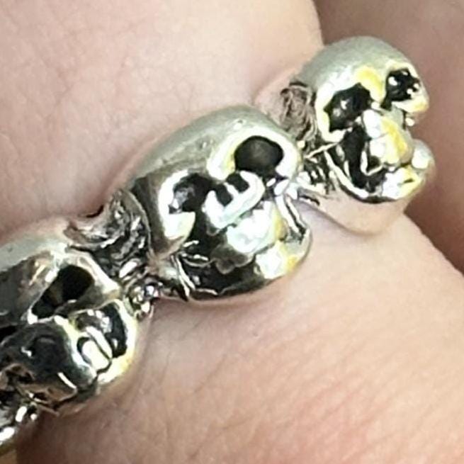 Alternative Gothic Biker Triple Skull Band Ring Silver Tone Halloween Pirate Ring - Various Sizes