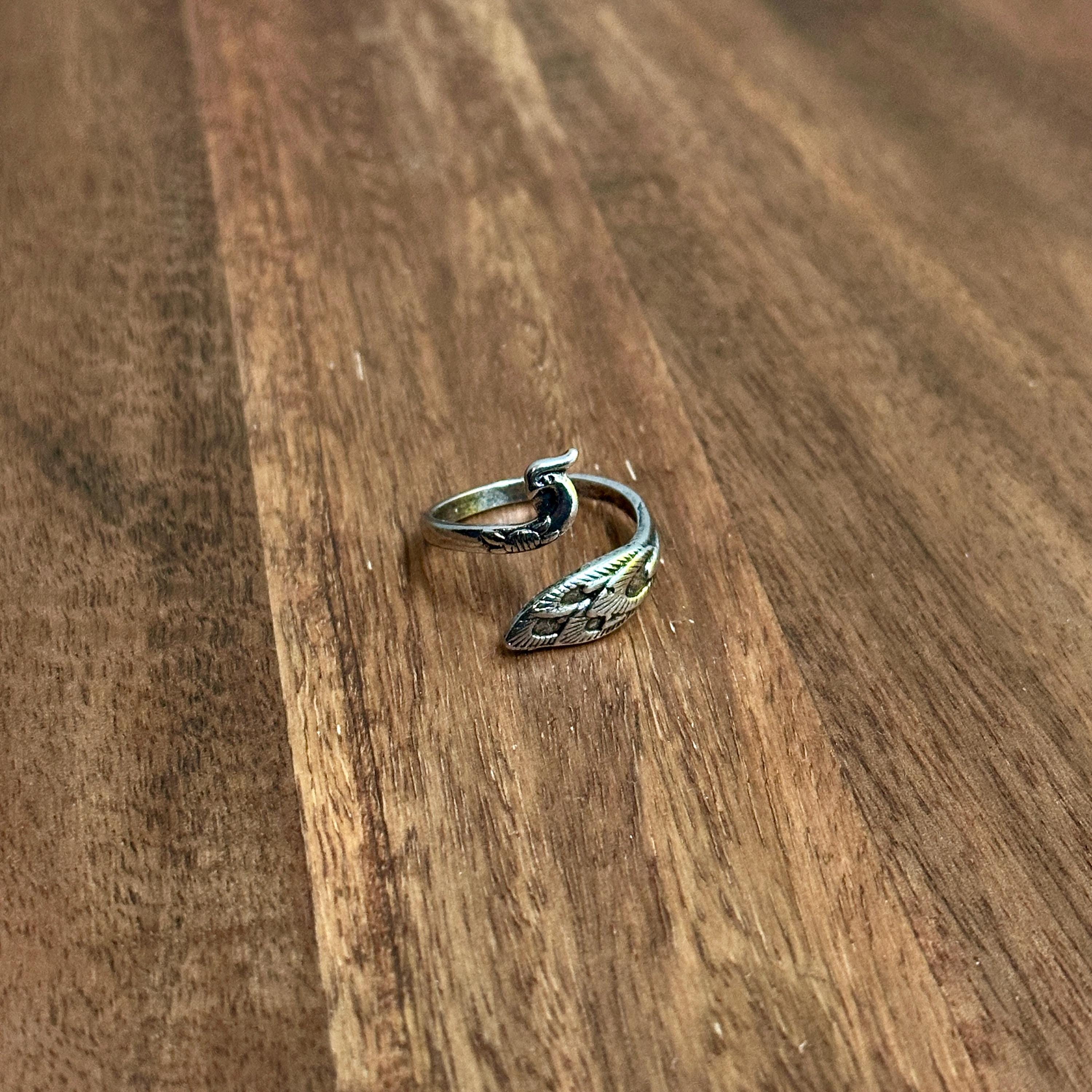 Unique Wrap Around Peacock Ring Silver Tone Adjustable - Size R 1/2