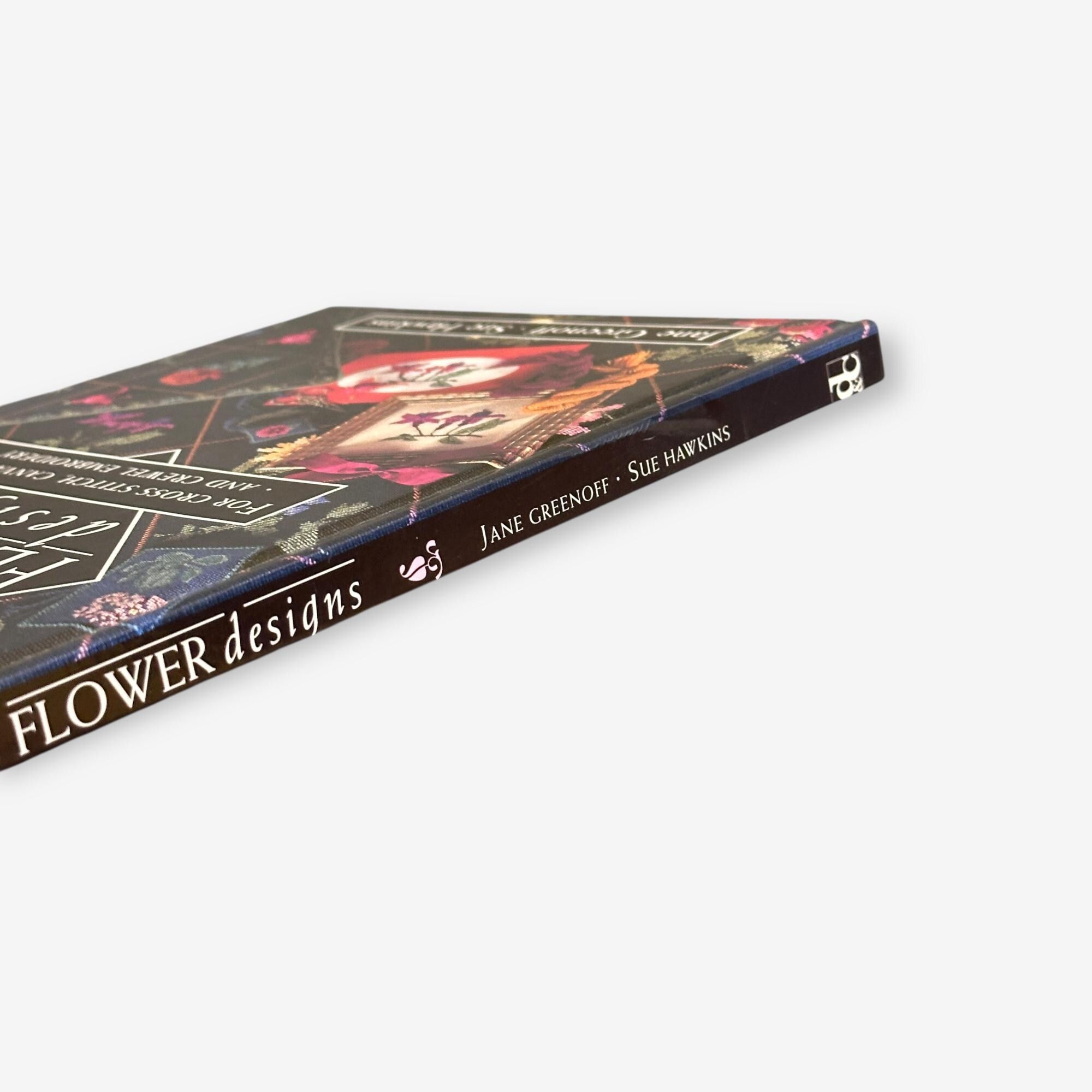 55 Flower Designs - For Cross Stitch, Canvaswork And Crewel Embroidery - Hardback Book (Jane Greenof