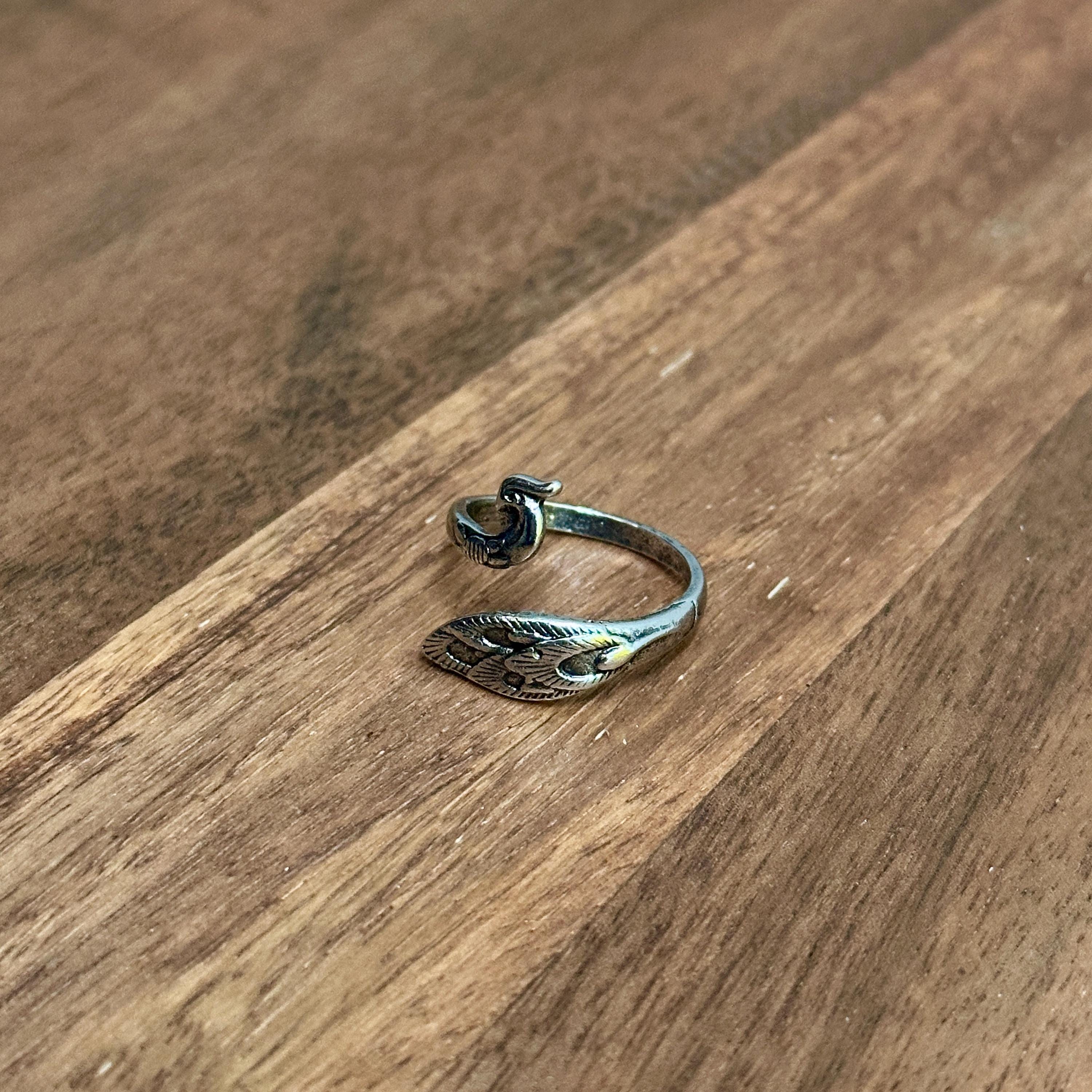 Unique Wrap Around Peacock Ring Silver Tone Adjustable - Size R 1/2