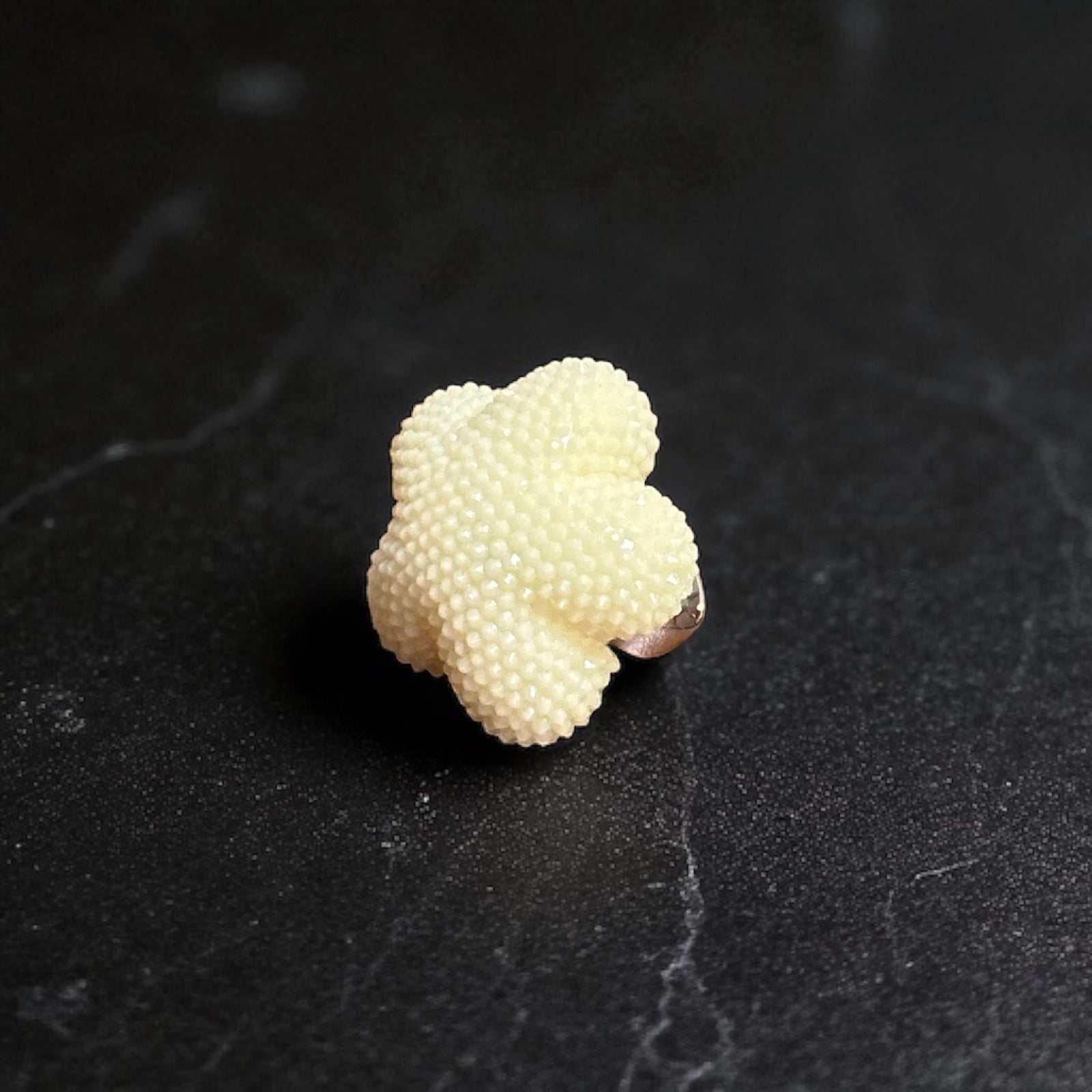 Novelty Cream Puffy Diamante Starfish Ring Silver Tone Adjustable Size