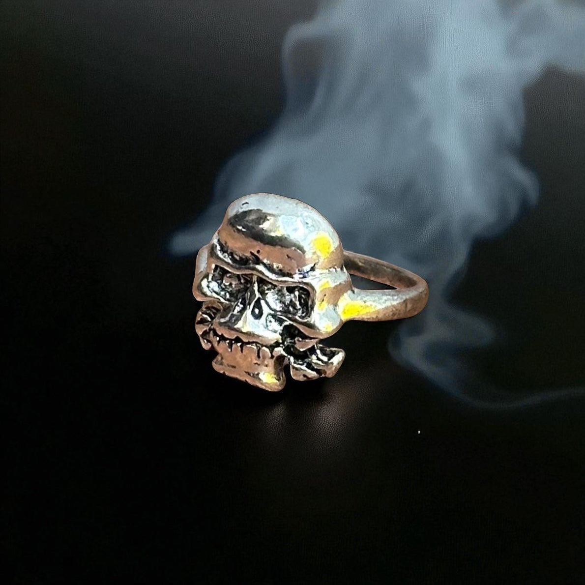 Old Skool Gothic Biker Skull & Crossbones Statement Ring Silver Tone Halloween Pirate Ring - Various