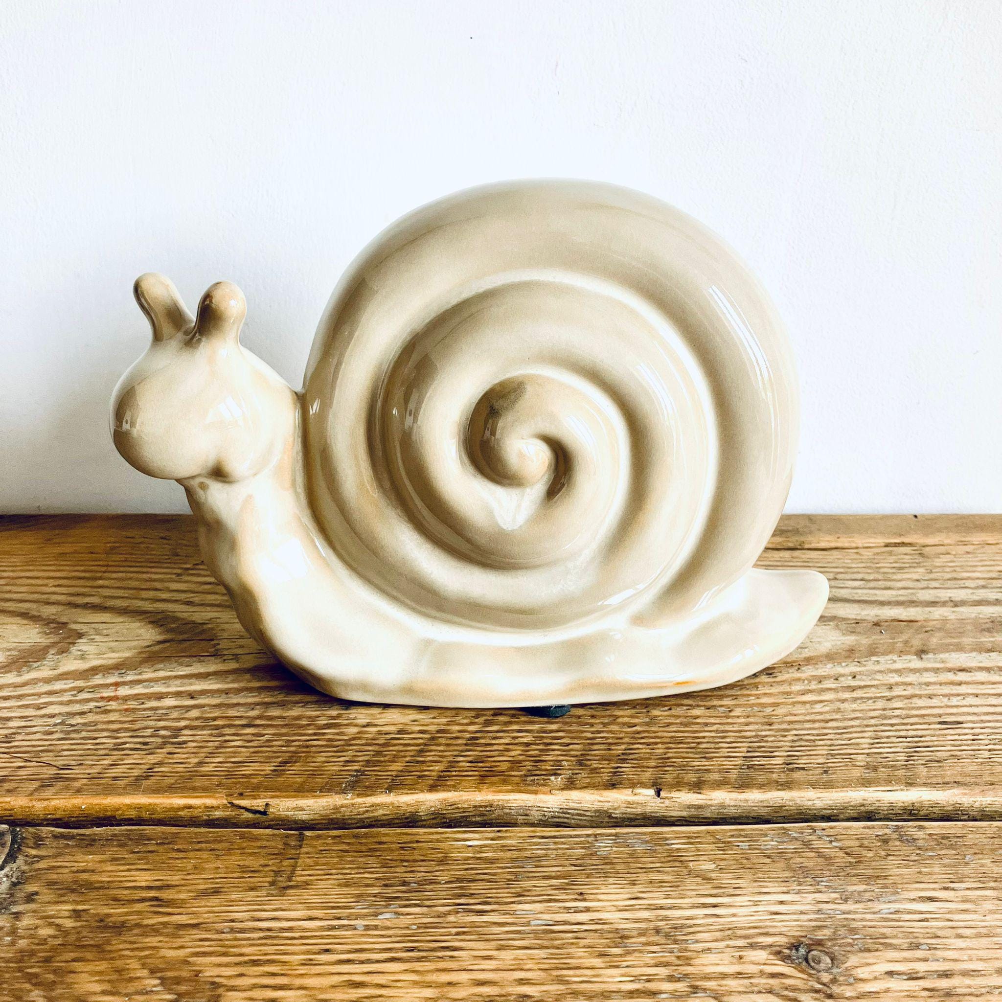 Large Novelty Ceramic Snail Ornament Figurine Unique Homeware Gift 23cm