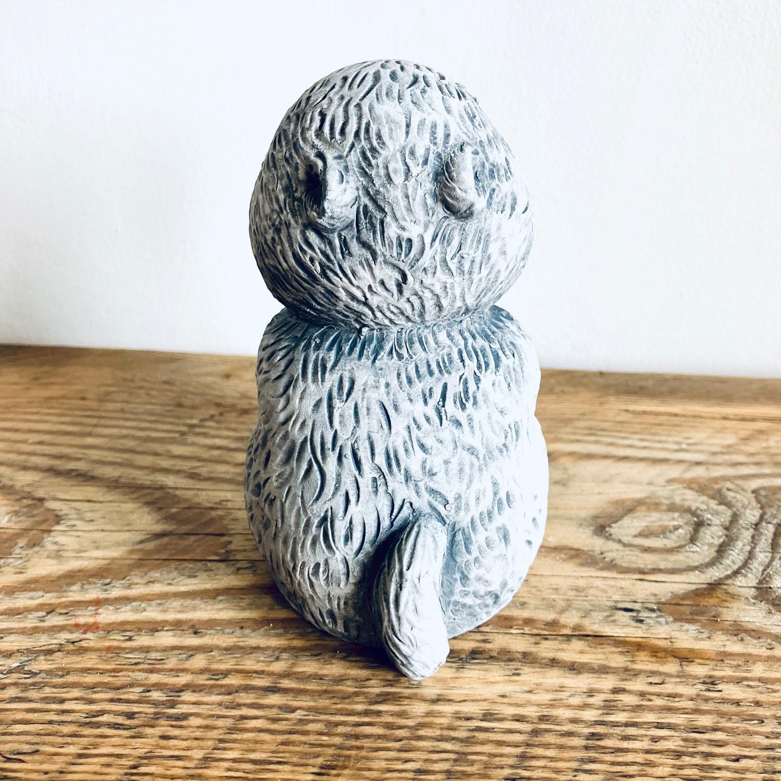 Novelty Garden Laughing Beaver Statue Ornament Statue Black/Grey Gardener&#39;s Gift 13cm