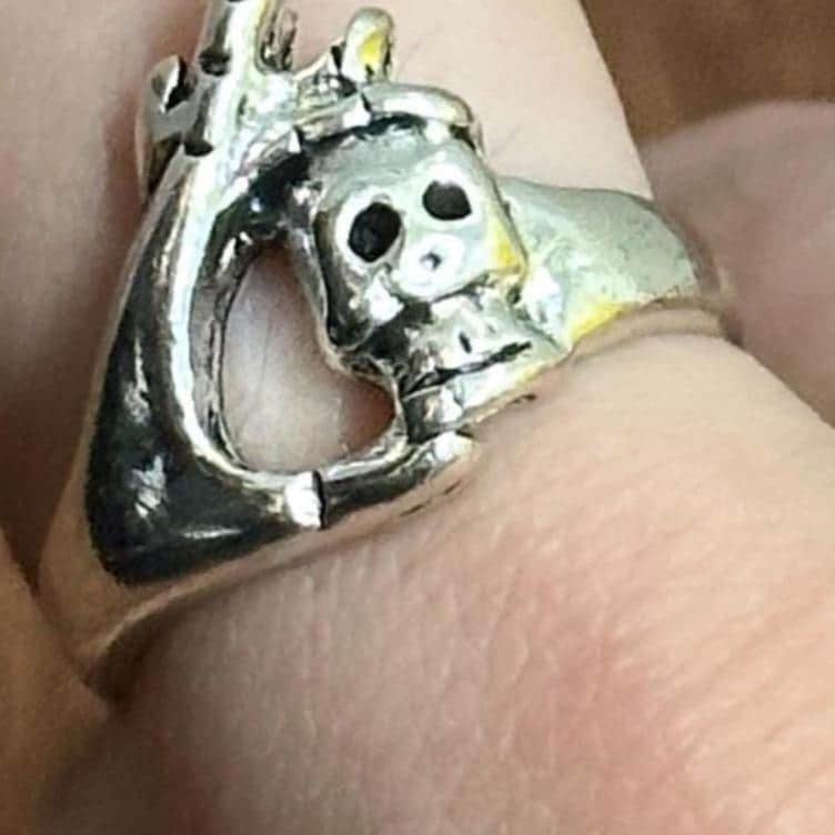 Spirit Hand Gothic Skull Ring Statement Piece Halloween Ring Silver Tone - Various Sizes