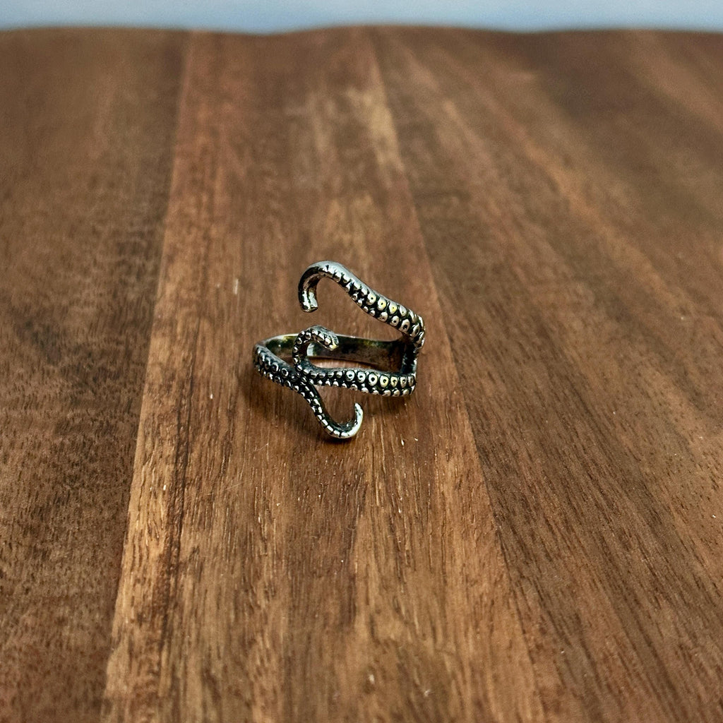 Alternative Creepy Gothic Tentacle Ring Darkened Silver Tone - Size Q 1/2