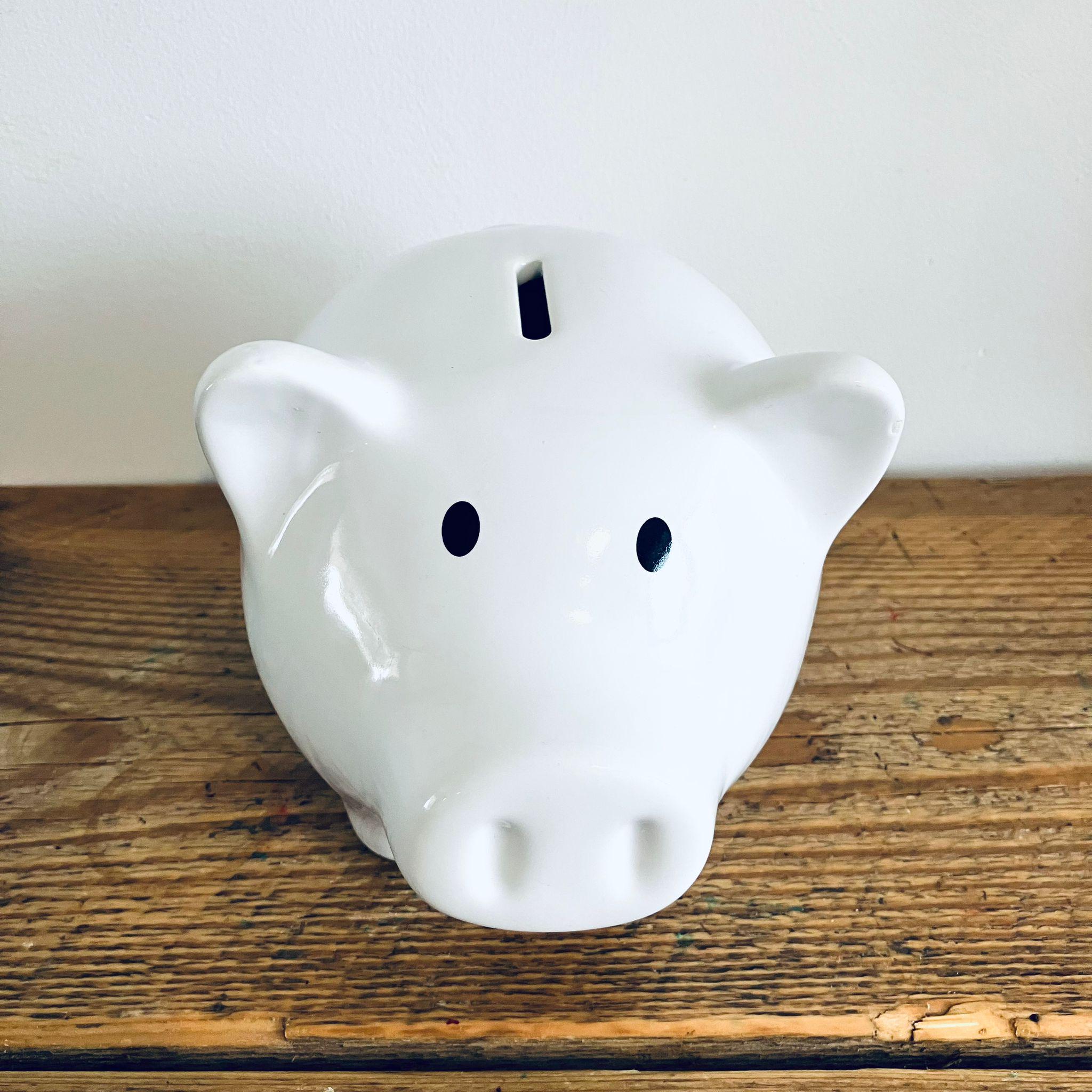 Large Novelty Classic Retro Piggy Bank White 19cm Unique Gift