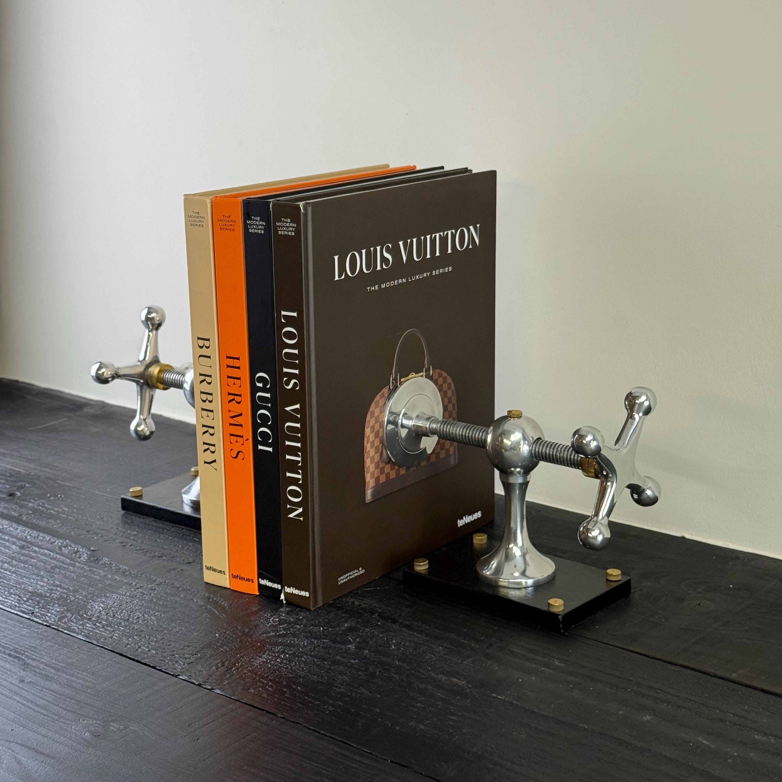 Windlass Bookend Retro Book DVD Organizer